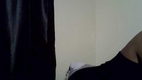 petite_melinda online show from 23, 7, 2026