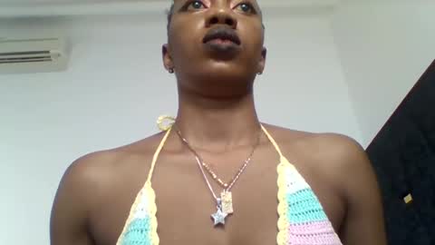 petite_princes online show from 5, 12, 2024