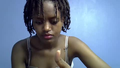 petite_star2 online show from 21, 2, 2026