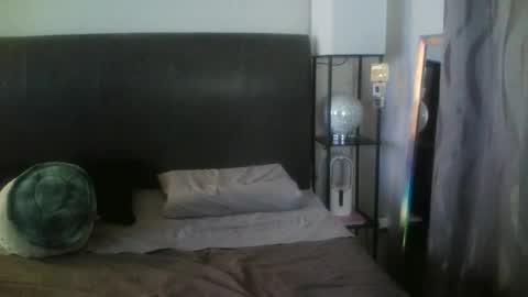 petite treat  online show from 3, 7, 2026
