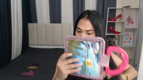 Yukie online show from 30, 10, 2025