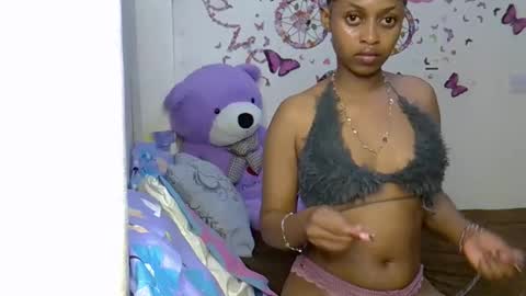 Snapshot of petitecaramell chatting on 20, 3, 2026 Caramel online show from 20, 3, 2026