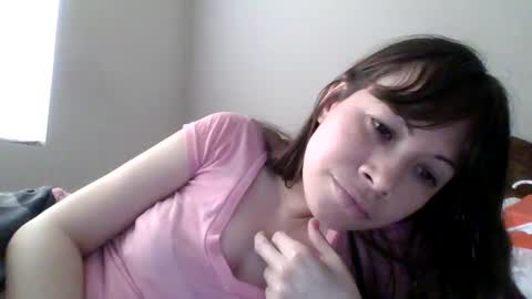 Petitedoll30 online show from 9, 10, 2025