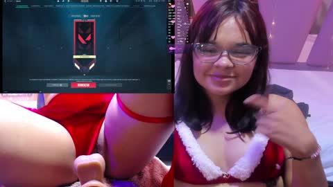 Snapshot of petitesally_ chatting on 4, 12, 2024 Sally online show from 4, 12, 2024