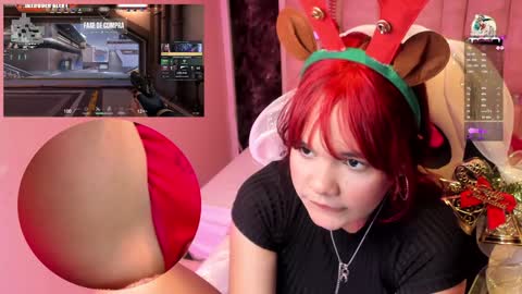 Snapshot of petitesally_ chatting on 23, 12, 2024 Sally online show from 23, 12, 2024