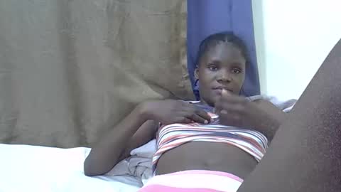 petiteslim2 online show from 7, 4, 2026