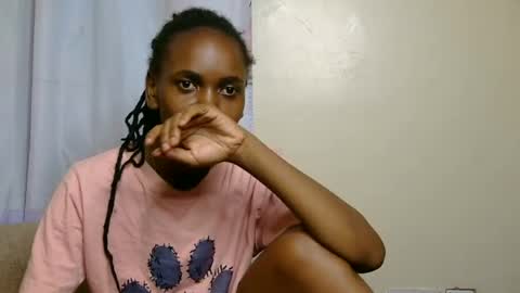petitevixenn online show from 6, 8, 2026
