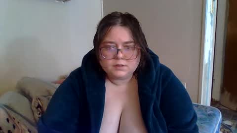 Snapshot of petmykitty chatting on 15, 9, 2025 The Aspie Kitty twitterthishunonfire online show from 15, 9, 2025