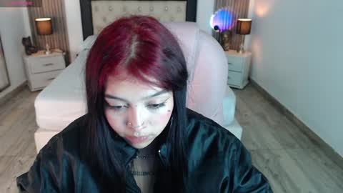 Snapshot of pettit_courtny chatting on 9, 1, 2025 Pettit Courtny online show from 9, 1, 2025