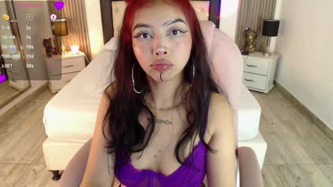 Snapshot of pettit_courtny chatting on 15, 1, 2025 Pettit Courtny online show from 15, 1, 2025