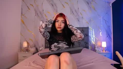 Snapshot of pettit_courtny chatting on 21, 2, 2025 Pettit Courtny online show from 21, 2, 2025