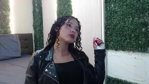 Moon  online show from 4, 11, 2025