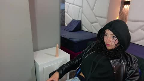 Moon  online show from 9, 11, 2025