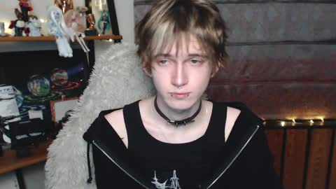 Snapshot of pexxide chatting on 27, 4, 2026 soren online show from 27, 4, 2026