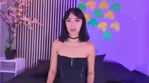 Peyton Louise online show from 25, 3, 2026