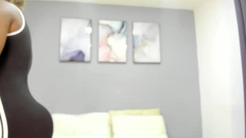 Peyton Rosse online show from 24, 2, 2025
