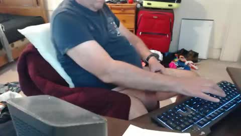 Snapshot of pghhorny2 chatting on 1, 6, 2026 pghhorny2 online show from 1, 6, 2026