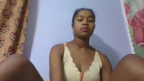 phania185885 online show from 2, 4, 2026