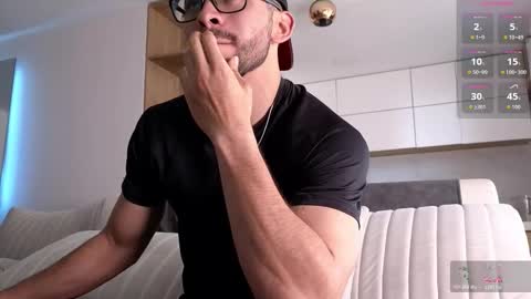 phantom_bigger1 online show from 14, 1, 2026