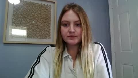 Snapshot of phatassblond chatting on 1, 12, 2024 PhatAssBlond online show from 1, 12, 2024