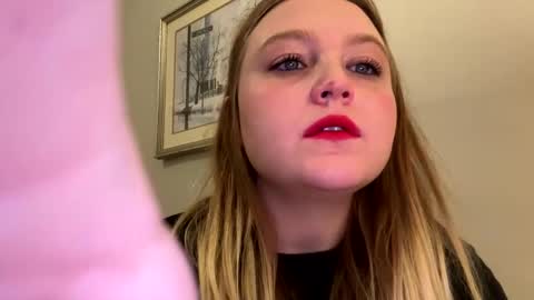 Snapshot of phatassblond chatting on 2, 1, 2025 PhatAssBlond online show from 2, 1, 2025