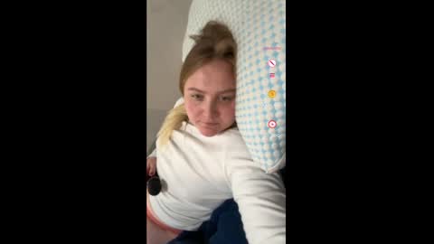 Snapshot of phatassblond chatting on 8, 1, 2025 PhatAssBlond online show from 8, 1, 2025