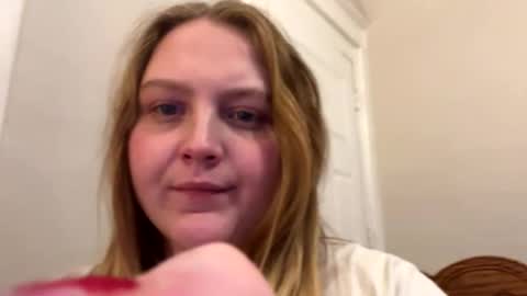 Snapshot of phatassblond chatting on 13, 1, 2025 PhatAssBlond online show from 13, 1, 2025