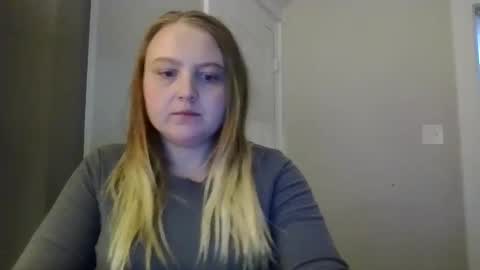 Snapshot of phatassblond chatting on 15, 1, 2025 PhatAssBlond online show from 15, 1, 2025