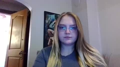 Snapshot of phatassblond chatting on 9, 2, 2025 PhatAssBlond online show from 9, 2, 2025