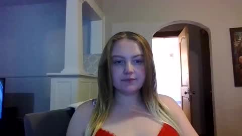 Snapshot of phatassblond chatting on 12, 2, 2025 PhatAssBlond online show from 12, 2, 2025