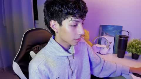 Snapshot of philipe_moonlight_ chatting on 20, 9, 2025 Phil. INDEPENDENT MODEL online show from 20, 9, 2025