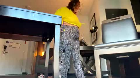 Snapshot of phillysweetheart chatting on 2, 11, 2025 Philly Sweetheart online show from 2, 11, 2025