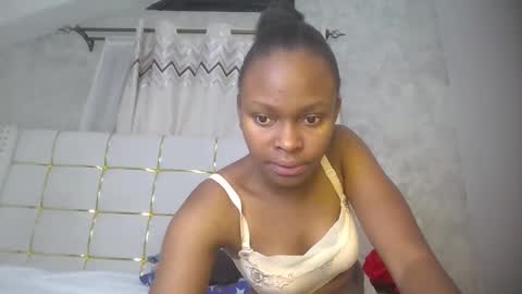 Snapshot of phoebe015 chatting on 17, 2, 2026 phoebe online show from 17, 2, 2026