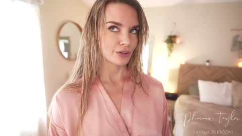 PHOENIX TAYLOR online show from 27, 11, 2025