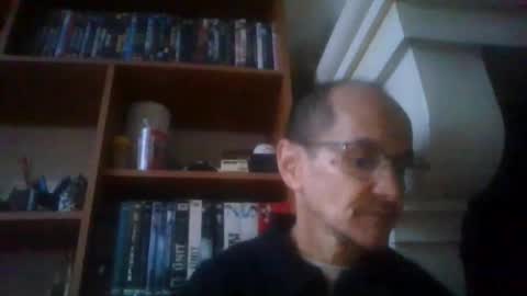 Snapshot of pichoun71 chatting on 2, 1, 2025 pichoun71 online show from 2, 1, 2025