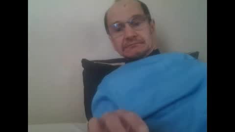 Snapshot of pichoun71 chatting on 23, 2, 2025 pichoun71 online show from 23, 2, 2025