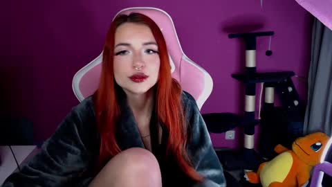 Mia online show from 6, 3, 2025