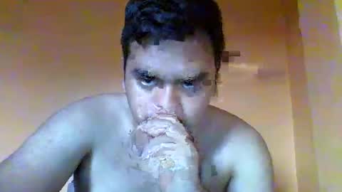 Snapshot of pichulonrenzo chatting on 28, 1, 2025 PICHULAMOJADA online show from 28, 1, 2025