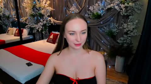 Emelie online show from 30, 1, 2025