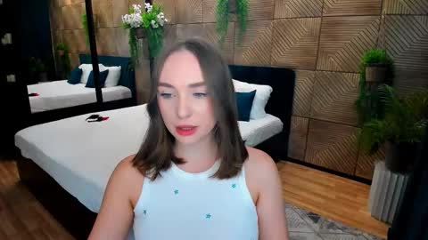 Emelie online show from 30, 9, 2025