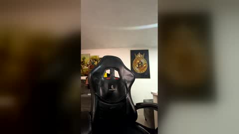 Snapshot of pielcanela12 chatting on 24, 5, 2026 ONIKA online show from 24, 5, 2026