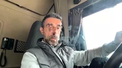 pierotu online show from 2, 4, 2026