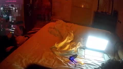 coupleofgods online show from 11, 10, 2025