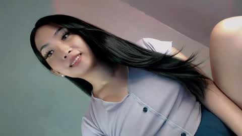 Snapshot of pillow_whispers chatting on 23, 7, 2026 jane online show from 23, 7, 2026