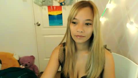 Snapshot of pinay_beauty14 chatting on 8, 2, 2025 pinay beauty14 online show from 8, 2, 2025