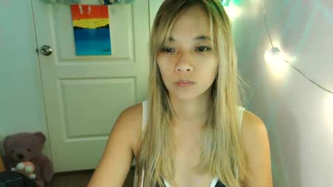 Snapshot of pinay_beauty14 chatting on 15, 2, 2025 pinay beauty14 online show from 15, 2, 2025