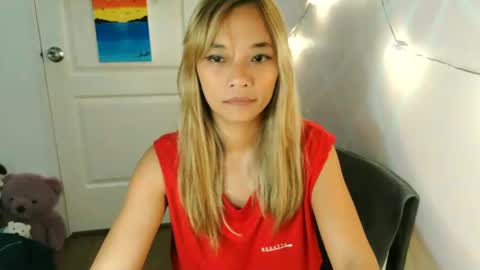 Snapshot of pinay_beauty14 chatting on 18, 2, 2025 pinay beauty14 online show from 18, 2, 2025