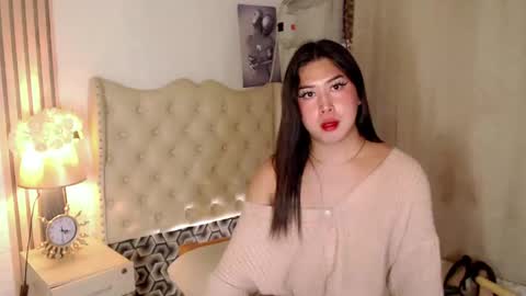 Snapshot of pinay_ivy chatting on 7, 1, 2025 Ivy Morningstar online show from 7, 1, 2025