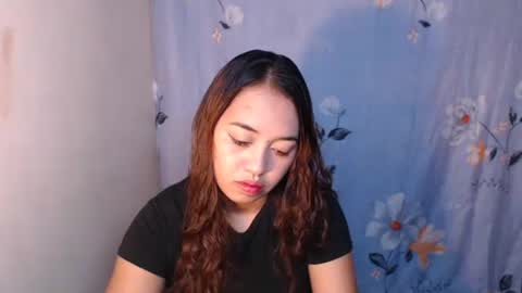 pinay_singlemomxs online show from 19, 11, 2025