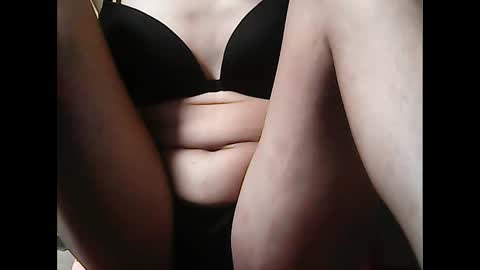 Snapshot of pinayhairyflower chatting on 9, 3, 2026 Nica online show from 9, 3, 2026